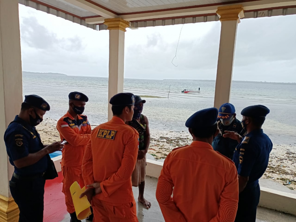 ANTISIPASI CUACA EKSTREM DI PERAIRAN MALUKU, KEMENHUB SOSIALISASIKAN KESELAMATAN PELAYARAN