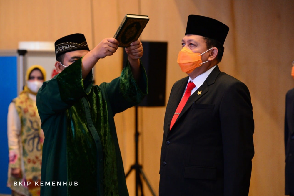 MENHUB LANTIK MARSDA TNI HENRI ALFIANDI SEBAGAI KABASARNAS