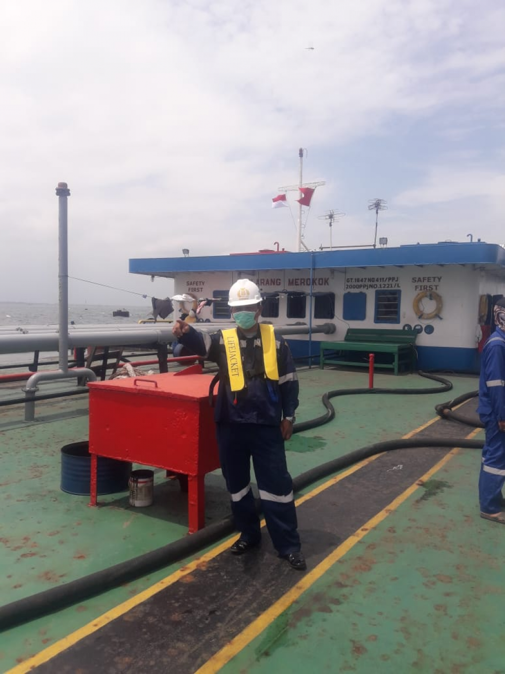 GIAT PENGAWASAN BONGKAR MUAT BARANG BERBAHAYA BBM HSD DI TERSUS PLTGU GRATI