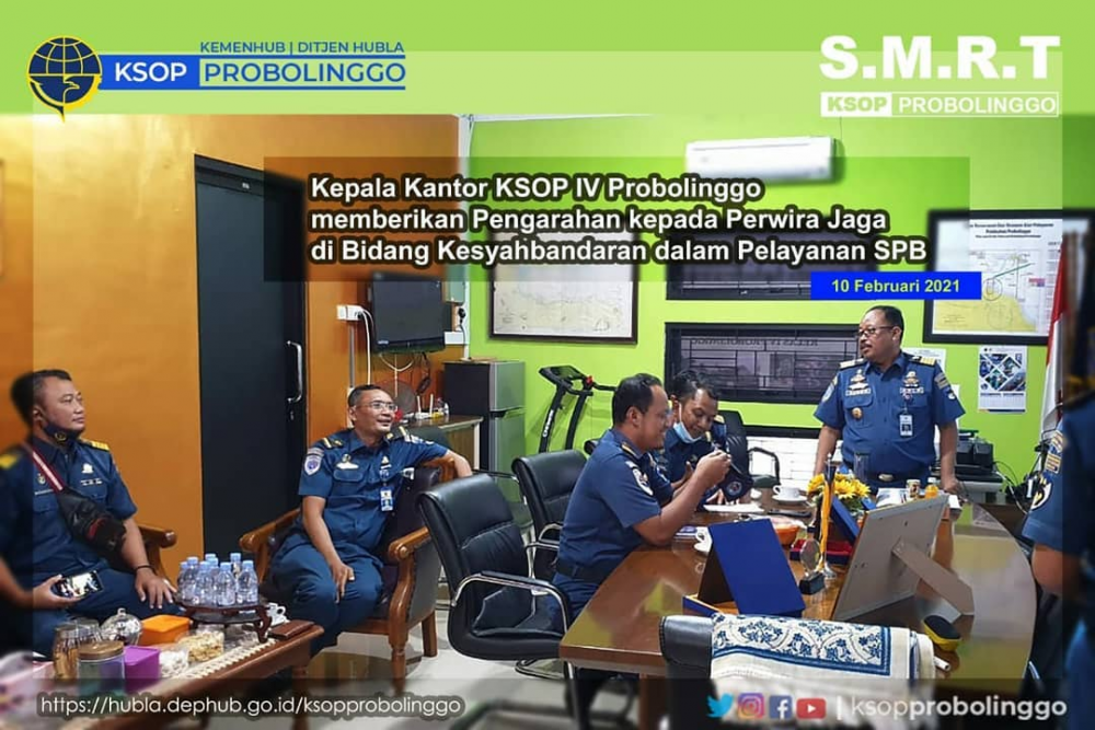 PENGARAHAN KEPALA KSOP KELAS IV PROBOLINGGO KEPADA PARA PERWIRA JAGA DI BIDANG KESYAHBANDARAN DALAM PELAYANAN SPB