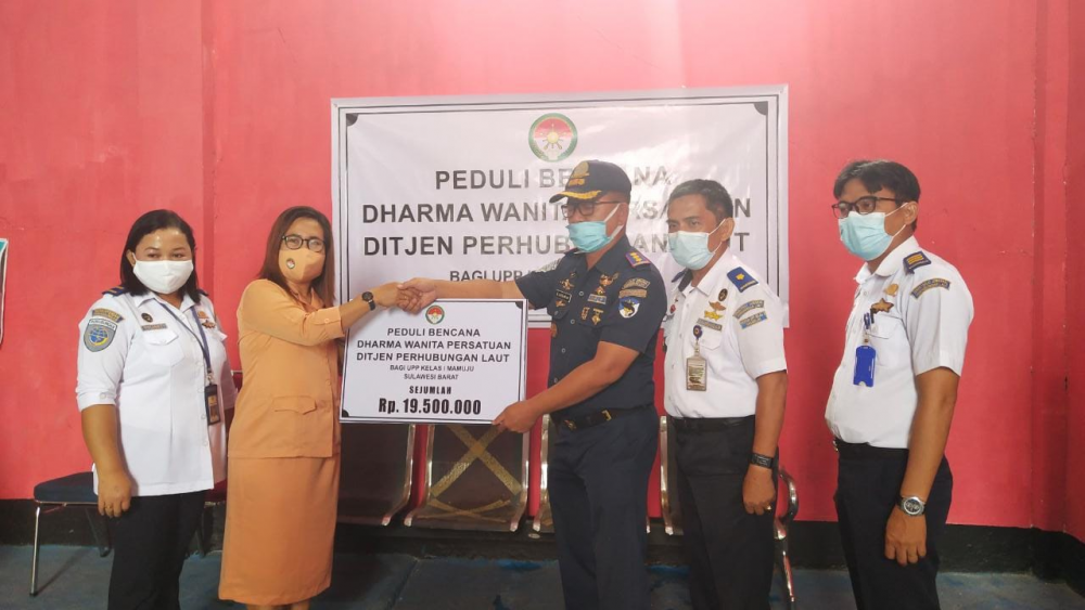 DWP DITJEN HUBLA SALURKAN BANTUAN KEPADA PEGAWAI UPP MAMUJU YANG TERDAMPAK GEMPA SULBAR