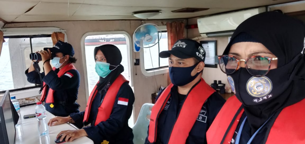 PANGKALAN PLP KELAS II TANJUNG PERAK KOMIT JAGA KESELAMATAN DAN KEAMANAN PELAYARAN DI PERAIRAN INDONESIA