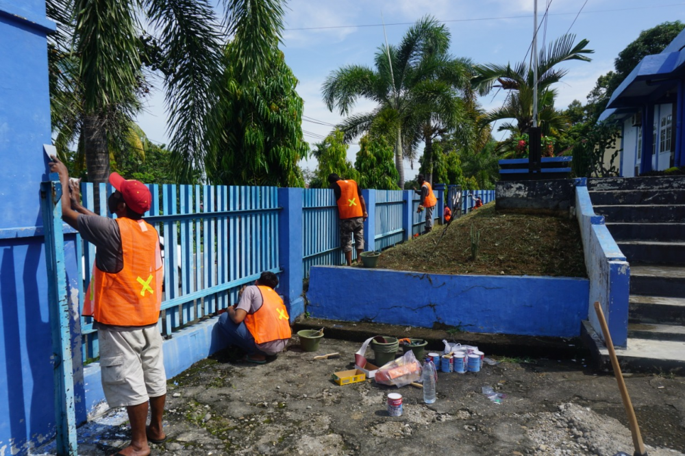 LIBATKAN MASYARAKAT SEKITAR, KEMENHUB GELAR PROGRAM PADAT KARYA DI SURABAYA DAN SUMATERA BARAT