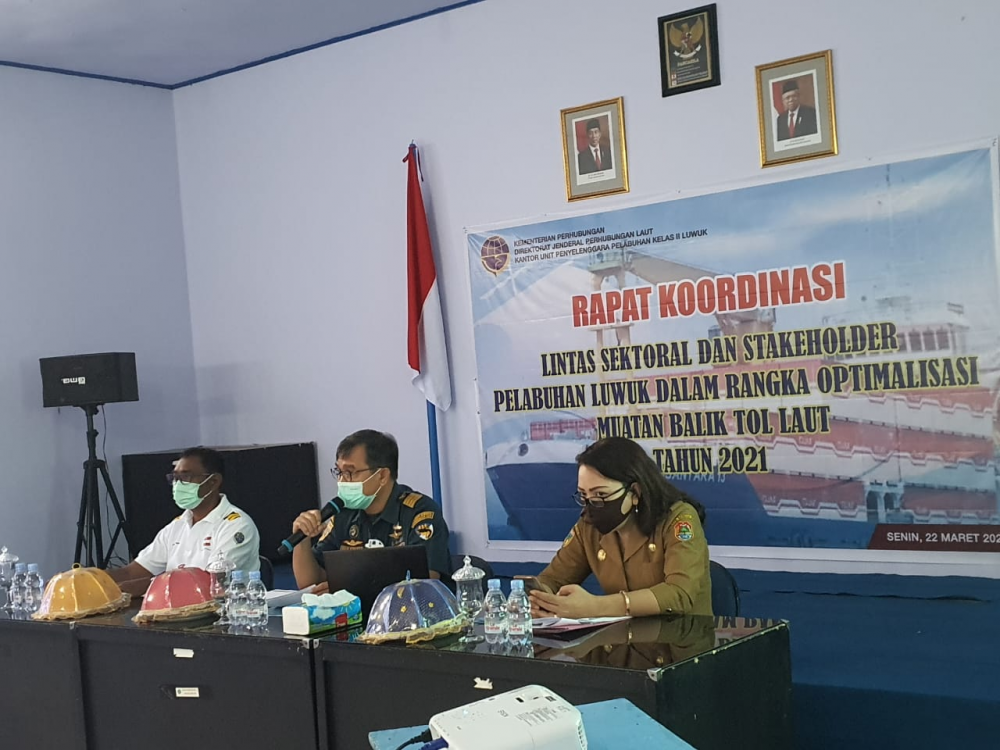 EVALUASI MUATAN BALIK TOL LAUT DI LUWUK, KEMENHUB  MINTA DUKUNGAN PEMERINTAH DAERAH