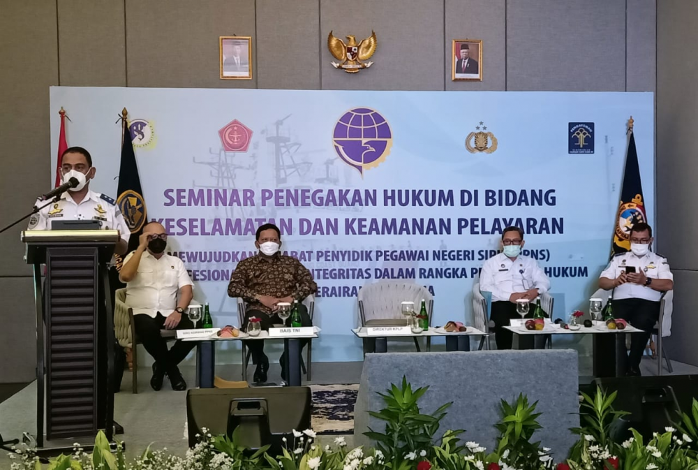 TANTANGAN SEMAKIN BERAT,  PPNS BIDANG PELAYARAN HARUS LEBIH  PROFESIONAL