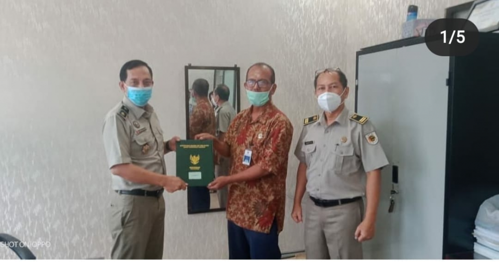 Kantor Otoritas Pelabuhan Utama Belawan Terima Sertifikat HPL Hasil Reklamasi Petikemas Fase II Belawan