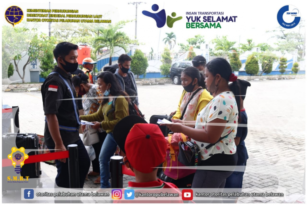 "Keberangkatan Kapal KM.Kelud di Pelabuhan Belawan"