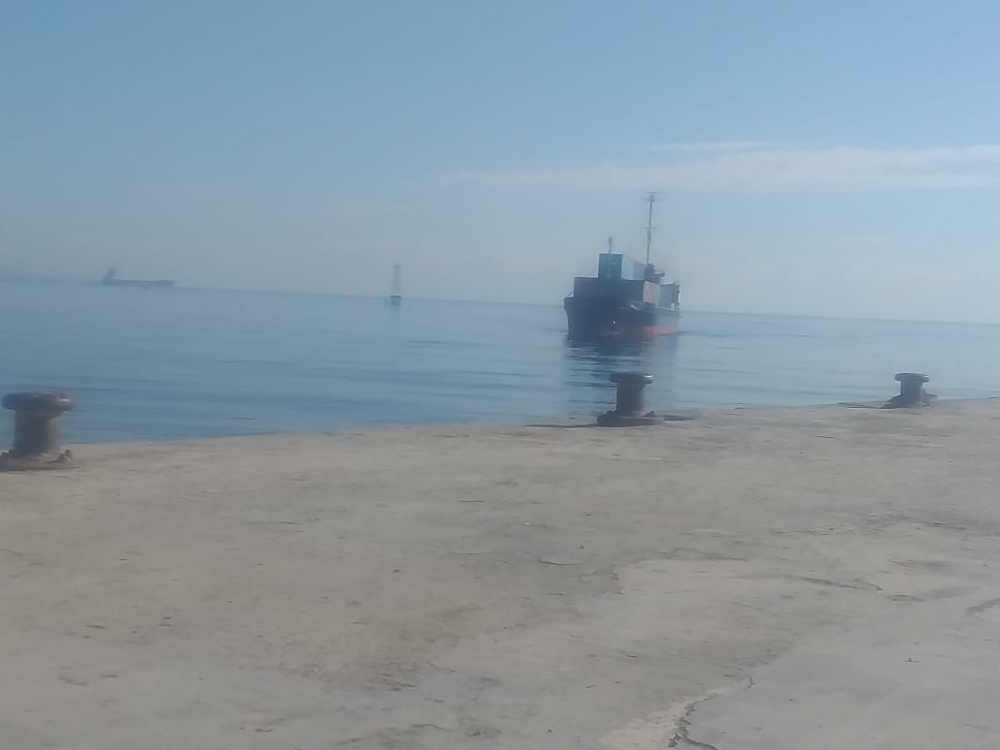 KM. MEGAH PACIFIK TIBA DI PELABUHAN WAINGAPU DARI PELABUHAN TANJUNG PERAK SURABAYA