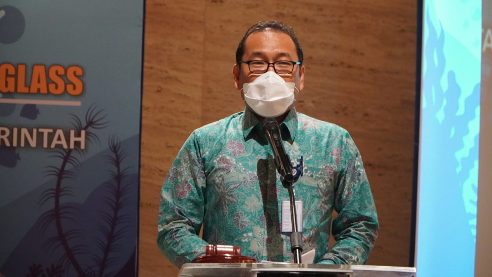 DUKUNG PERTUMBUHAN PARIWISATA DAN PENDAPATAN DAERAH, KEMENHUB BANGUN KAPAL WISATA BOTTOM GLASS