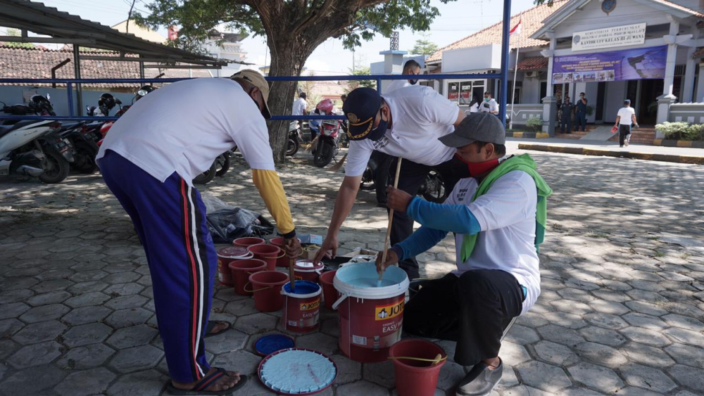 LIBATKAN MASYARAKAT YANG TERDAMPAK PANDEMI, KEMENHUB GELAR PADAT KARYA SELAMA 8 HARI DI JUWANA