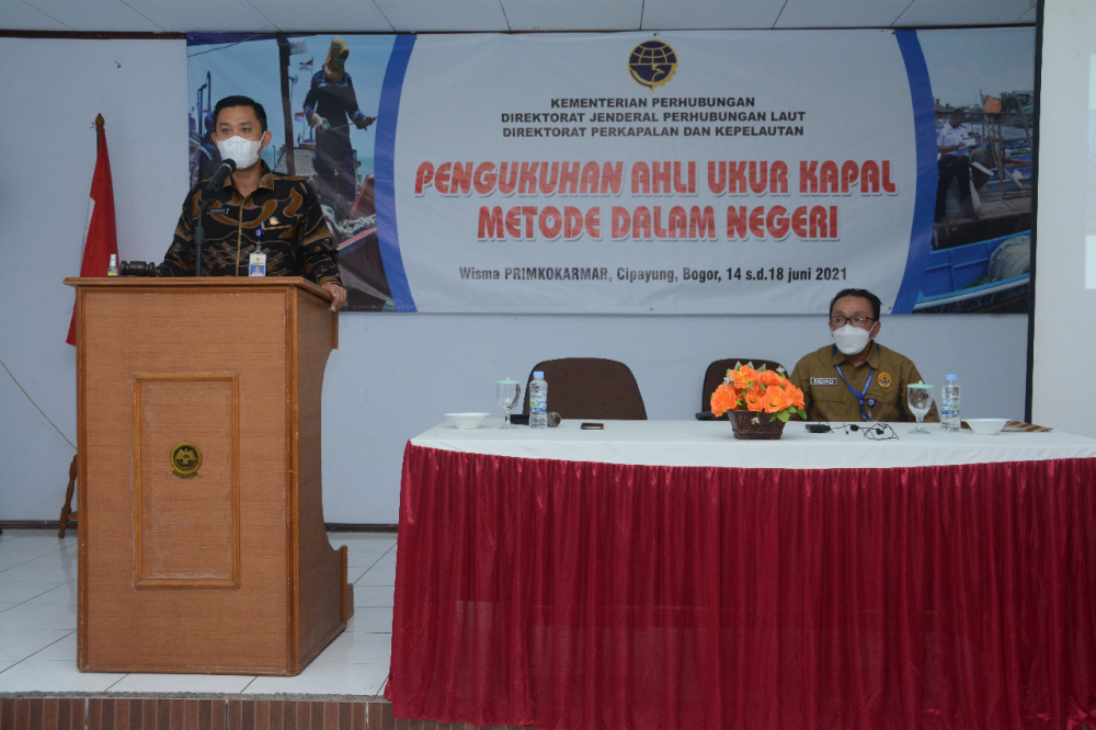 KEMENHUB GELAR PENGUKUHAN TIGA PULUH AHLI UKUR KAPAL