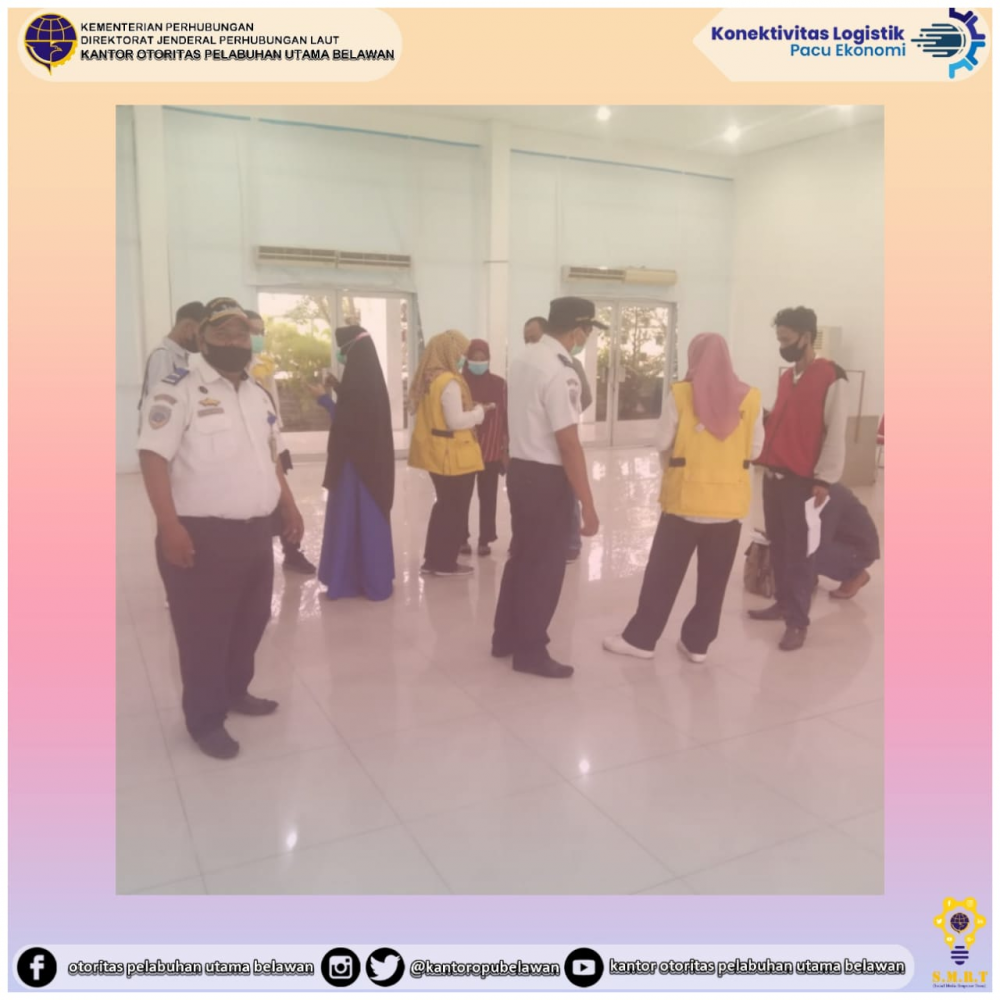 "Keberangkatan Kapal KM. Kelud di Terminal Bandar Deli Belawan”