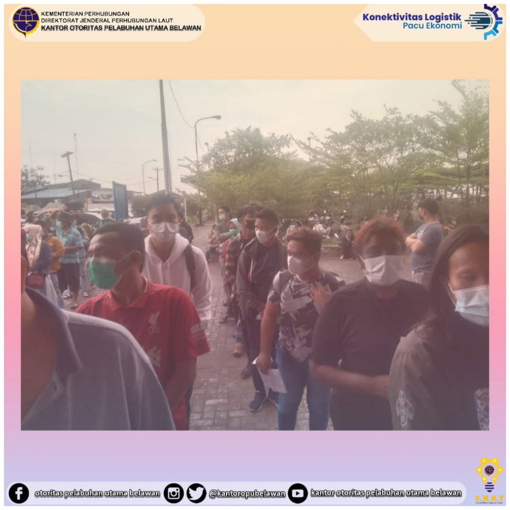 "Keberangkatan Kapal KM. Kelud di Terminal Bandar Deli Belawan”