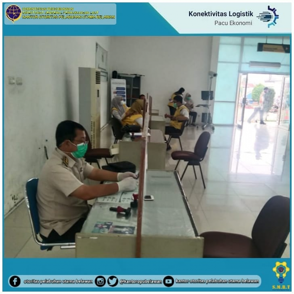 ”Keberangkatan Kapal KM. Kelud di Terminal Bandar Deli Belawan”