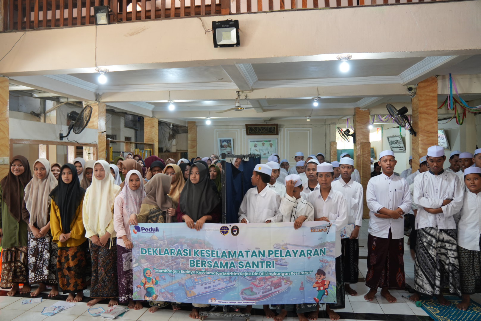 Tanamkan Budaya Aman Sejak Dini, KSOP Kalianget Gelar Sosialisasi Keselamatan Pelayaran di Ponpes Darurrahman