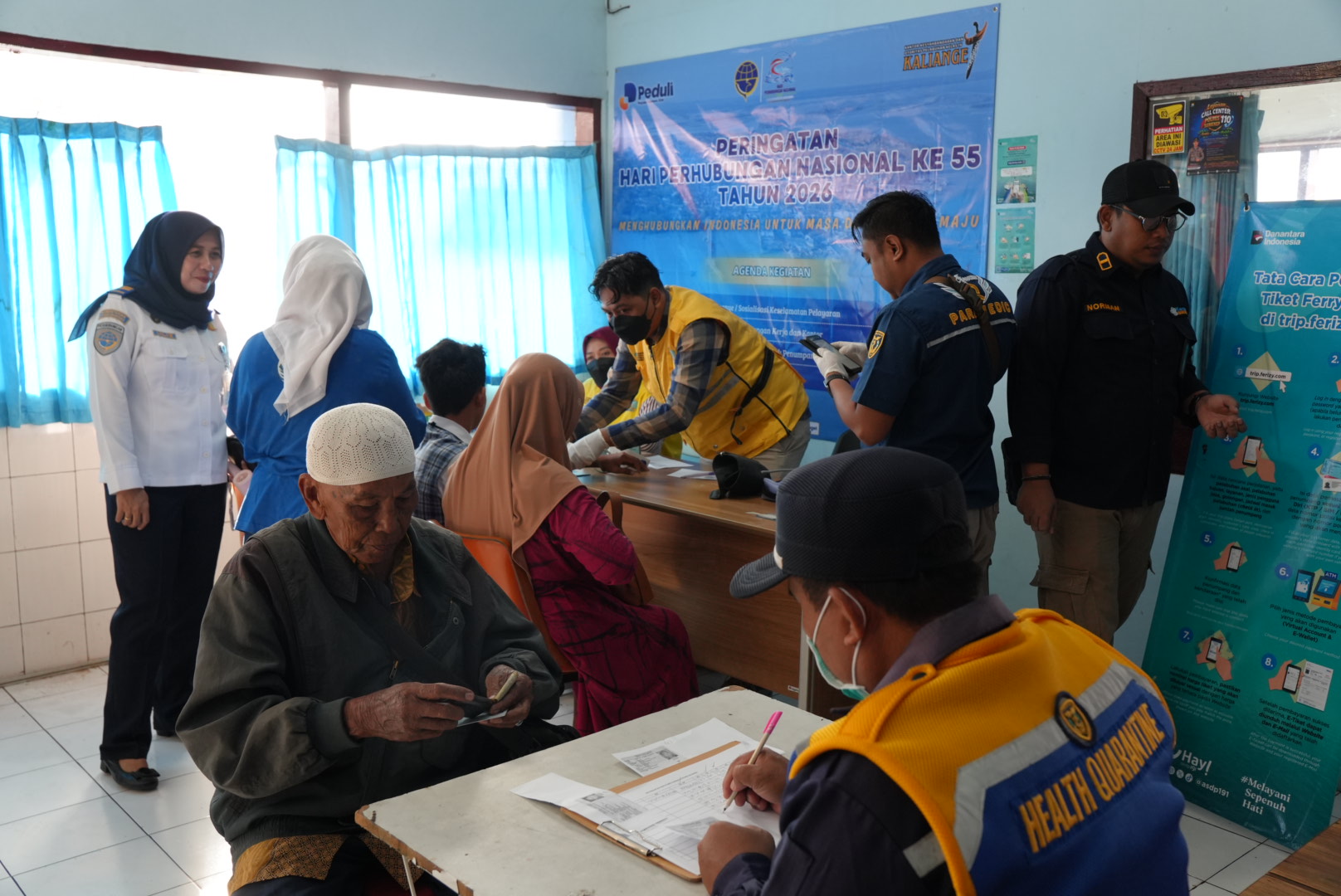 Sinergi KSOP dan BBKK Kalianget Gelar Cek Kesehatan Gratis Bagi Penumpang Angkutan Laut