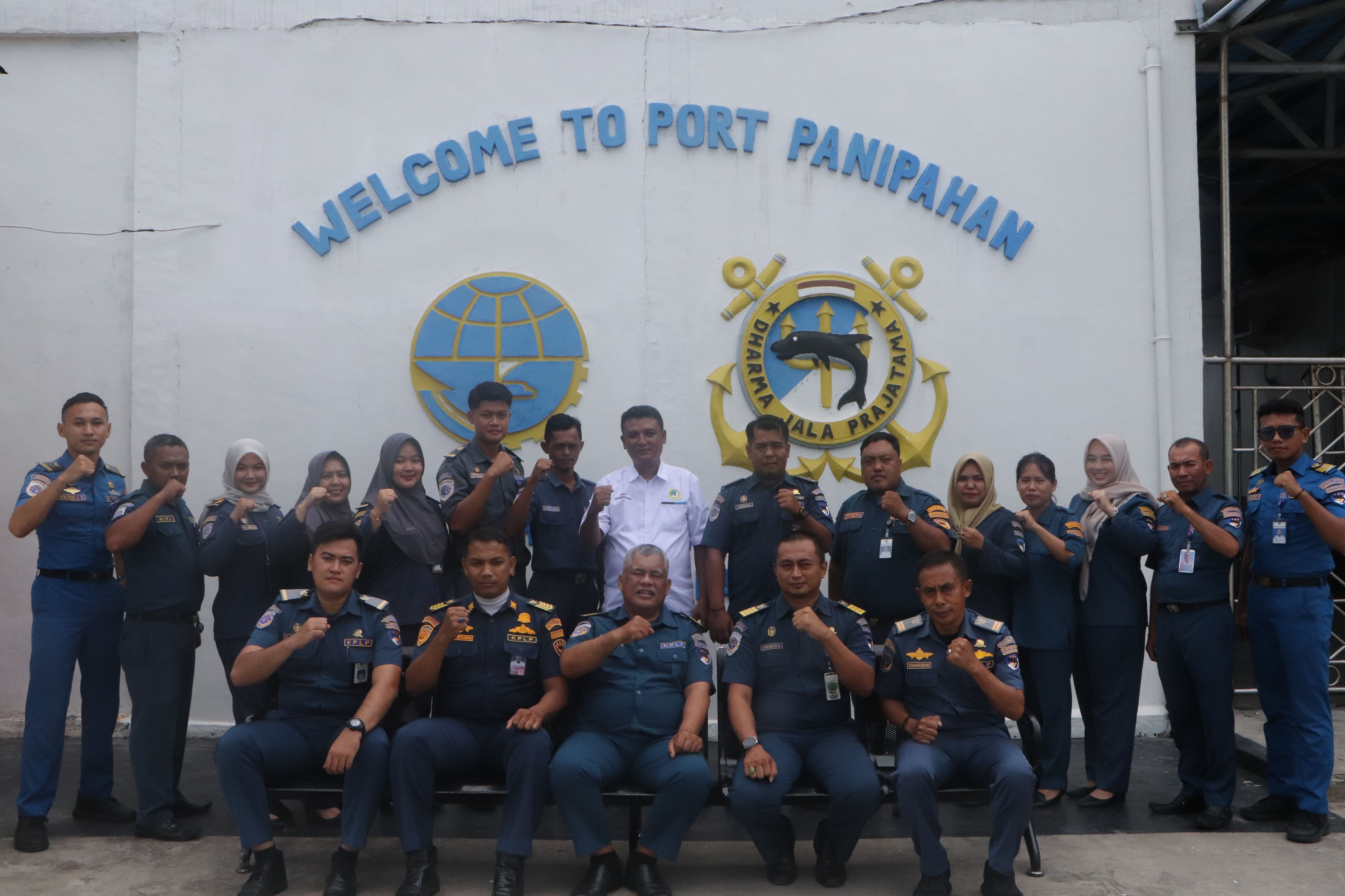 DOKUMENTASI KEGIATAN SOSIALIASI KESEMATAN PELAYARAN