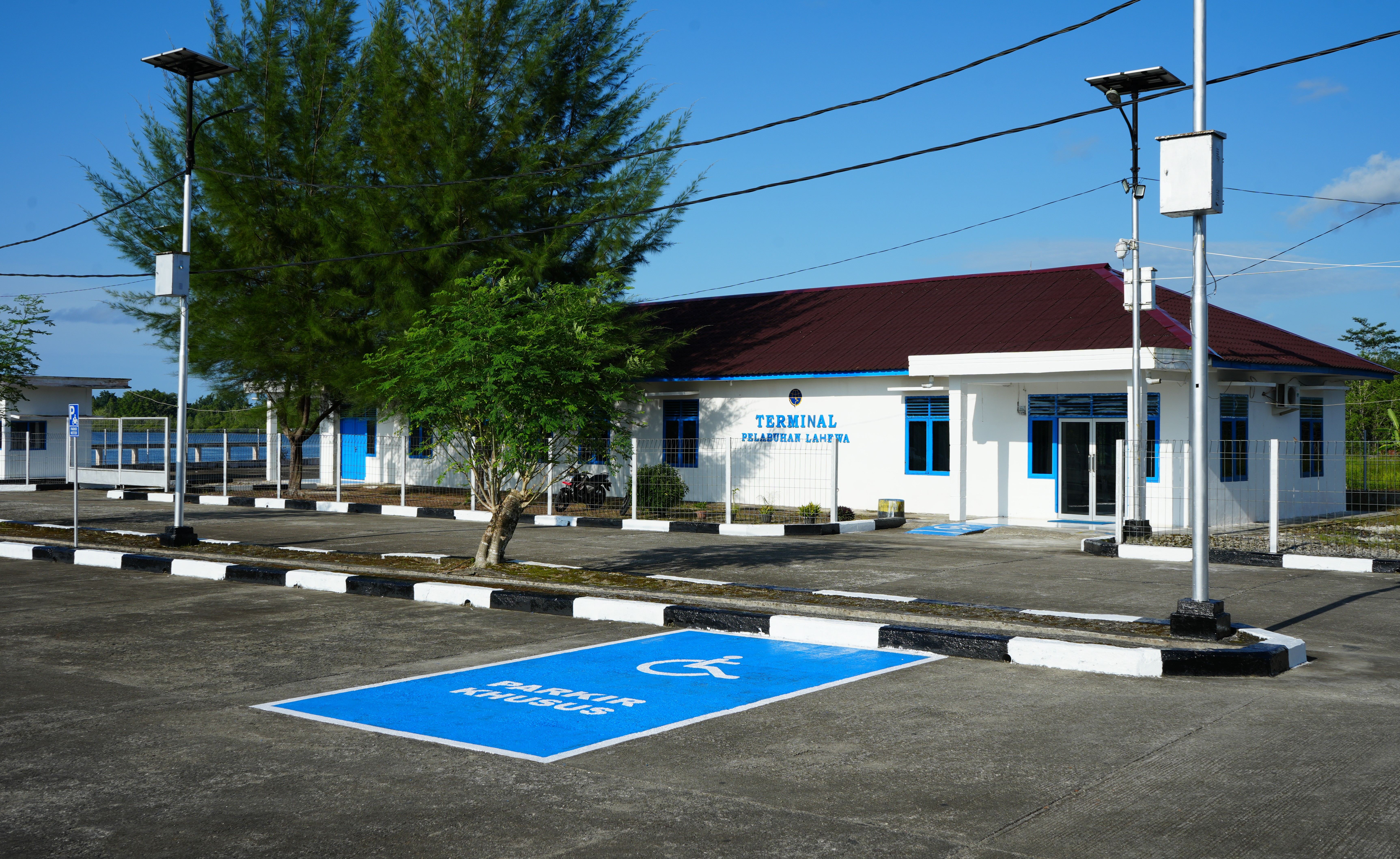 PARKIR KHUSUS DISABILITAS