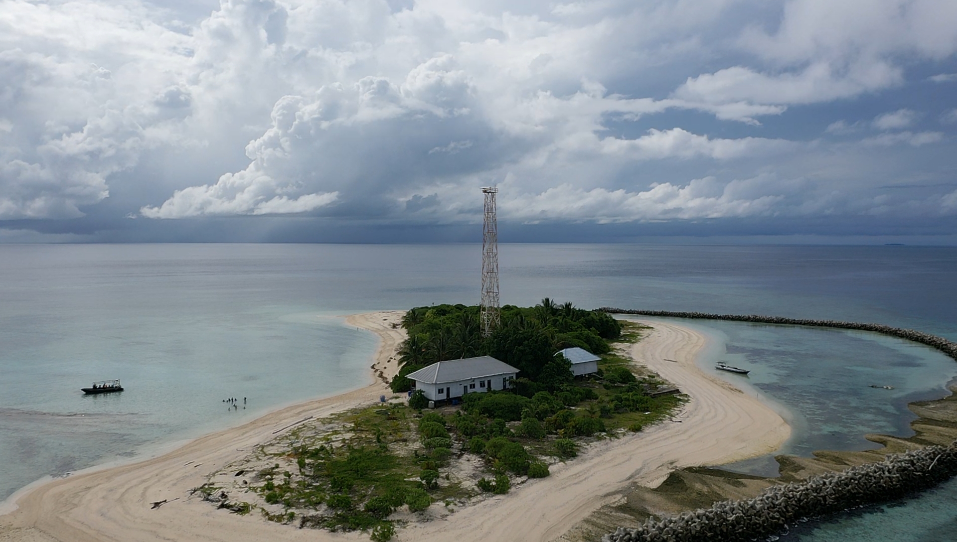 MENARA SUAR PULAU SAMBIT